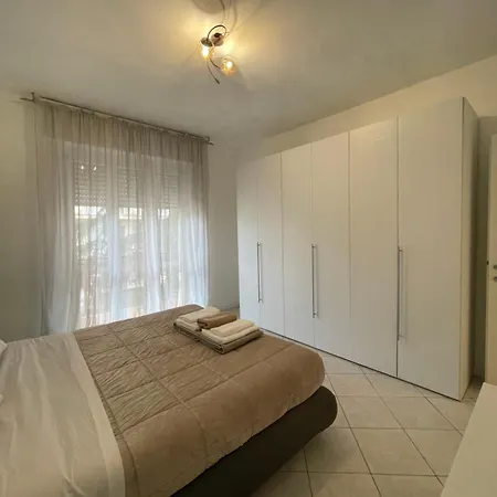 Flor Apartment